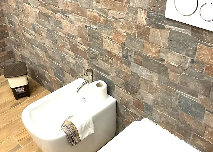 Al Chiaro Di Luna Apartmán *